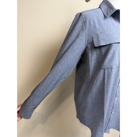 Lands' End Women's Button Up Shirt Sz M/P Stretch Pockets Denim Look - Picture 2 of 14